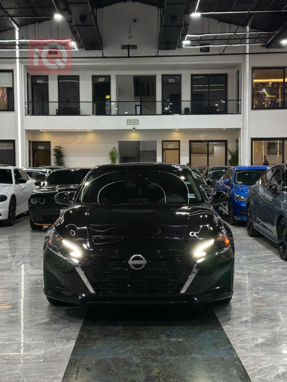 نيسان ألتيما